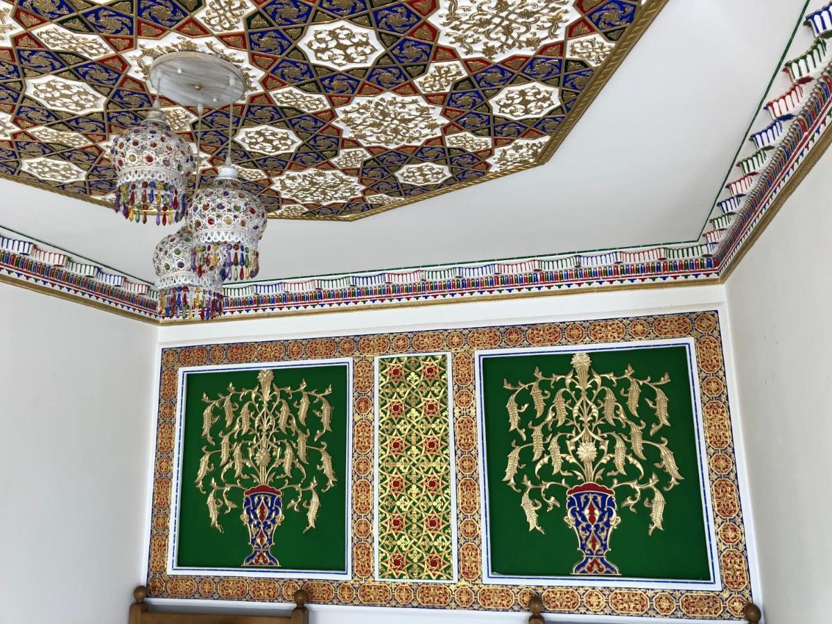 Tasvir Hotel Bukhara Eksteriør bilde